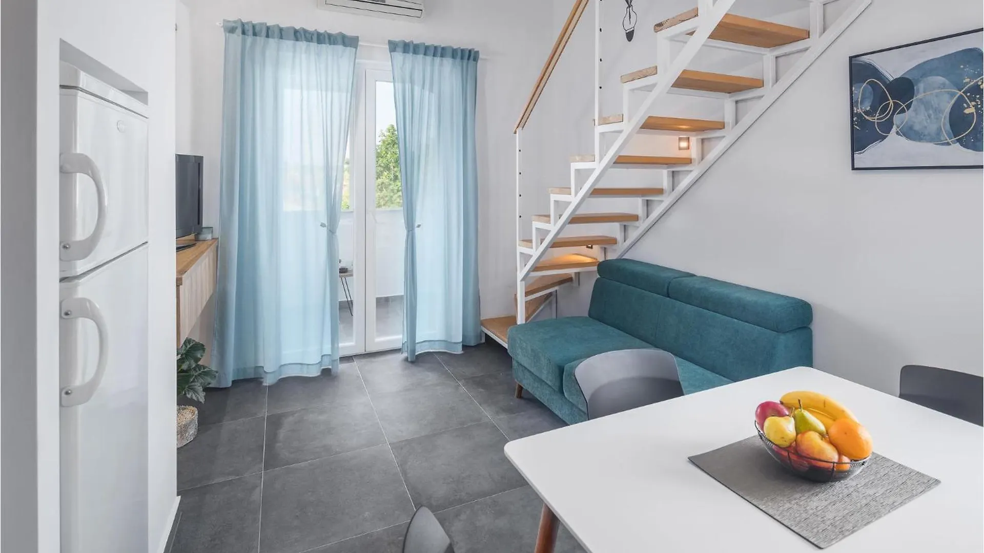 Stunning Apartment In Cervar Porat With Kitchen Poreč Hırvatistan